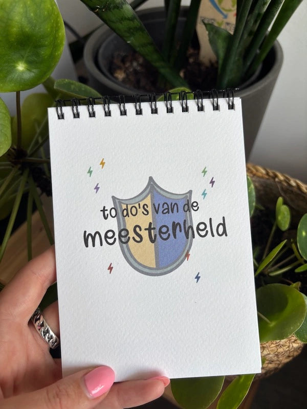 Notitieboekje gedrukt op 250 grams Tintoretto Gesso papier, met handgemaakt ontwerp